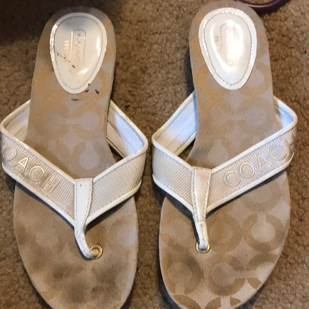 Coach flip flop